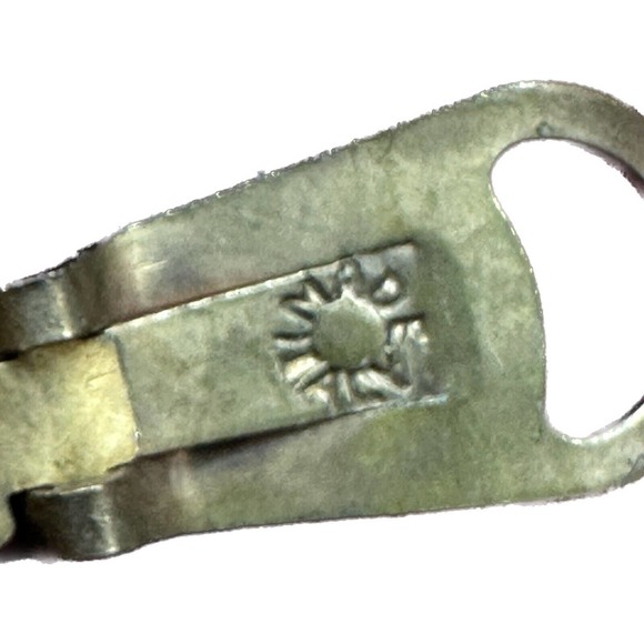 Vtg Made in ITALY Venetian Wedding Cake Glass Button Clip On Earrings Pink Gold - Picture 10 of 13